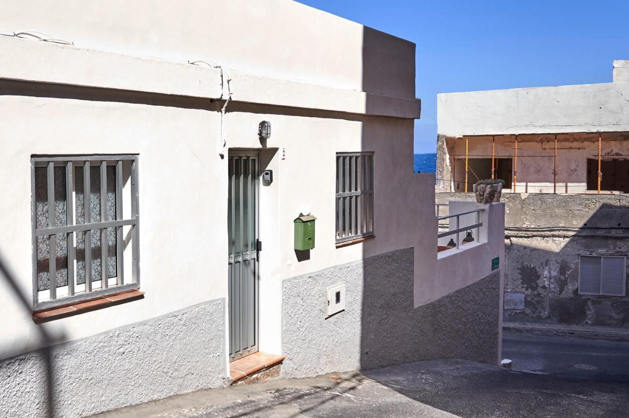 Beautiful Apartment In Front Of The Sea !!!! El Escobonal Екстериор снимка