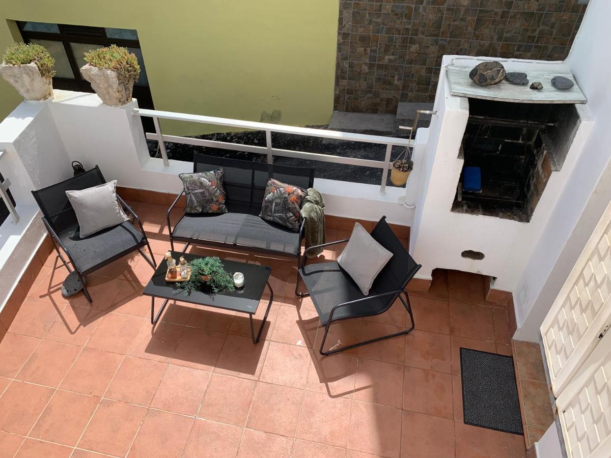 Beautiful Apartment In Front Of The Sea !!!! El Escobonal Екстериор снимка