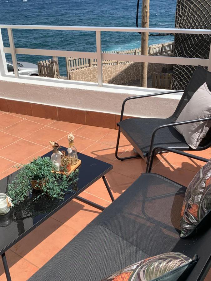 Beautiful Apartment In Front Of The Sea !!!! El Escobonal Екстериор снимка