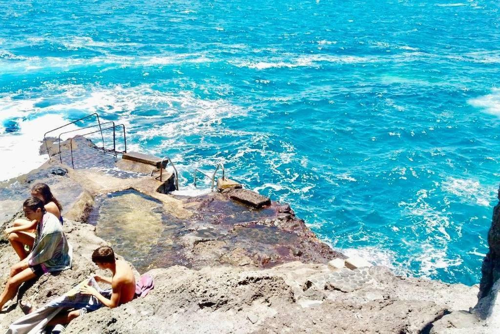 Beautiful Apartment In Front Of The Sea !!!! El Escobonal Екстериор снимка